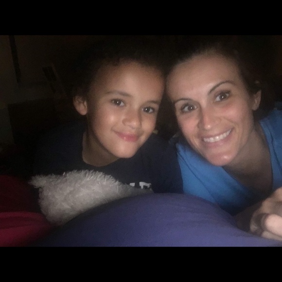 Meet your Posher, A - Picture 2 of 3